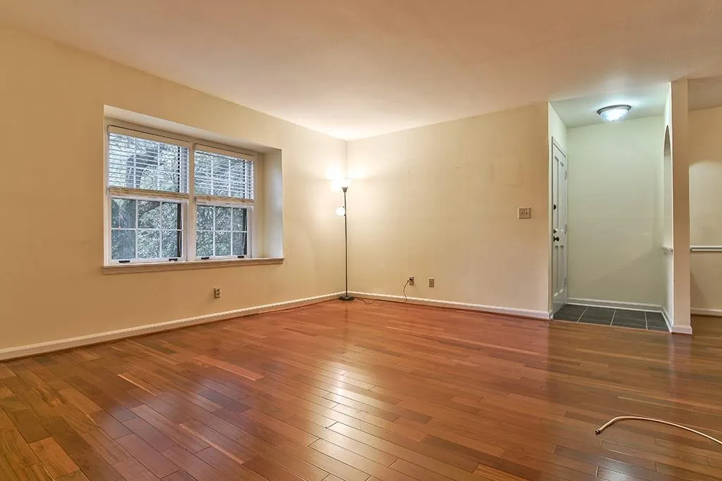 98 Rosaire Place Unit -, Atlanta, Georgia 30327, 1 Bedroom Bedrooms, ,1 BathroomBathrooms,Residential,Sold,98 Rosaire Place Unit -,5600523