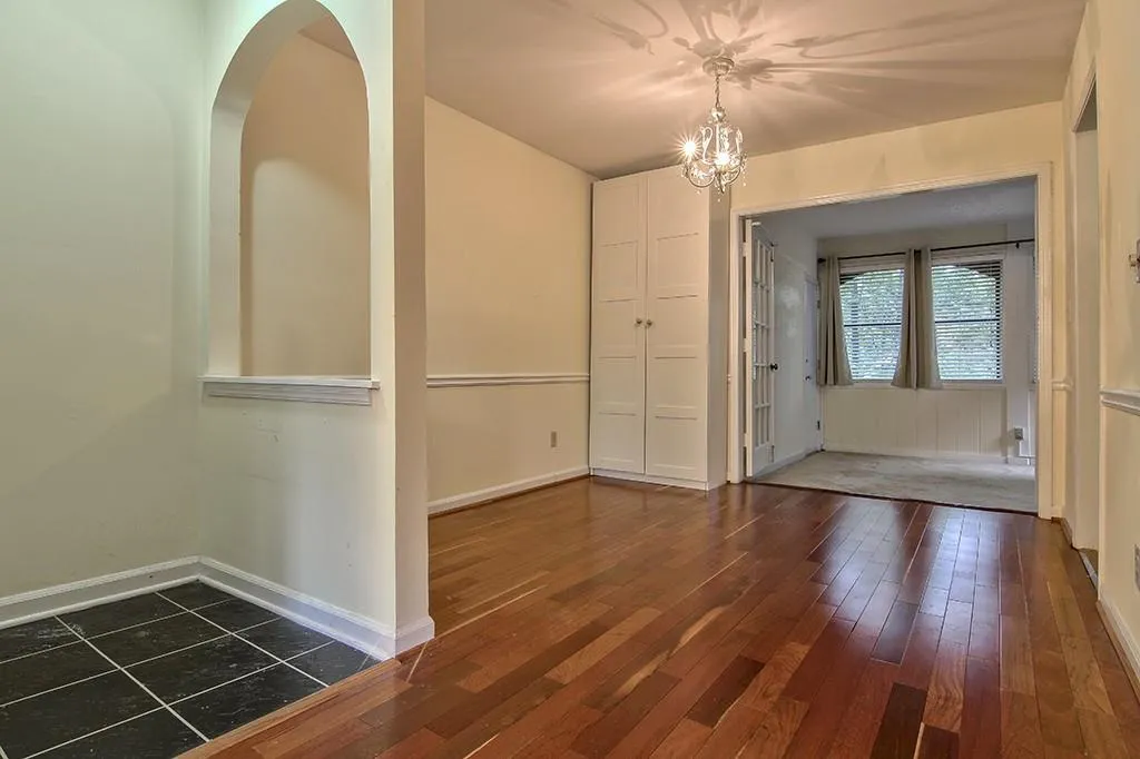98 Rosaire Place Unit -, Atlanta, Georgia 30327, 1 Bedroom Bedrooms, ,1 BathroomBathrooms,Residential,Sold,98 Rosaire Place Unit -,5600523