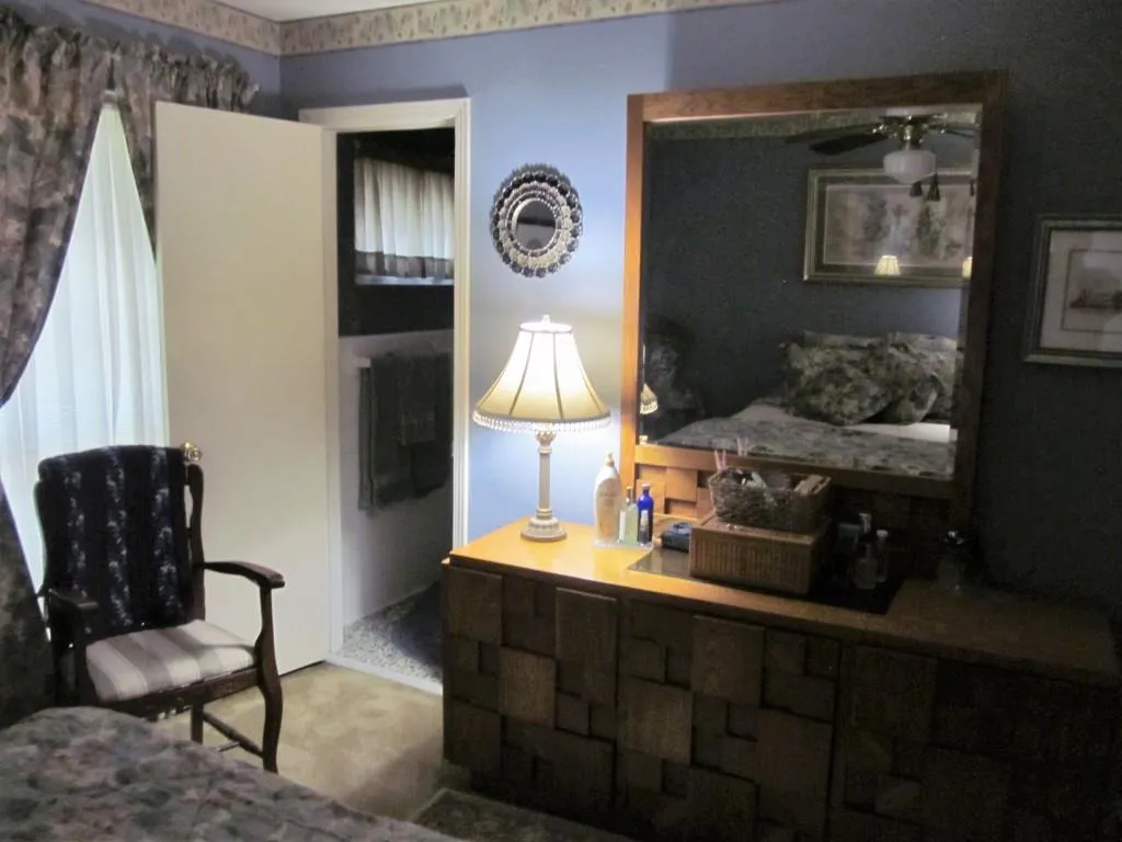 5593 Kingsport Drive Unit 0, Sandy Springs, Georgia 30342, 3 Bedrooms Bedrooms, ,2 BathroomsBathrooms,Residential,Sold,5593 Kingsport Drive Unit 0,5858668