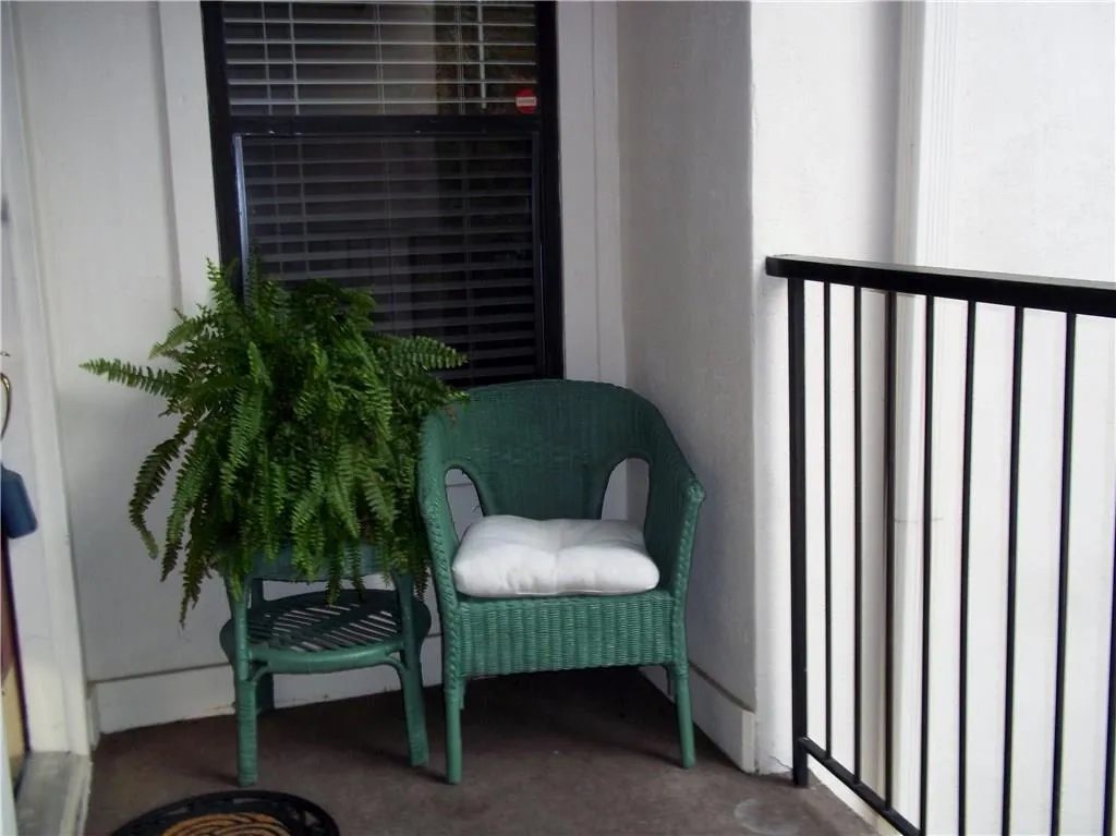 2611 Huntingdon Chase Unit 2611, Sandy Springs, Georgia 30350, 1 Bedroom Bedrooms, ,1 BathroomBathrooms,Residential,Sold,2611 Huntingdon Chase Unit 2611,5699742