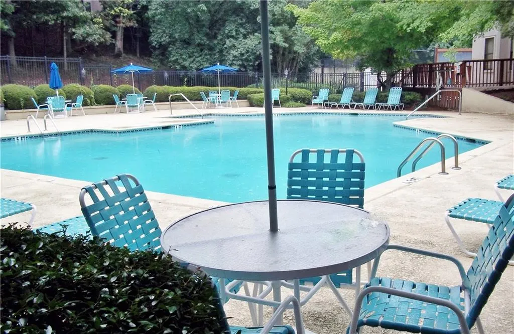 2611 Huntingdon Chase Unit 2611, Sandy Springs, Georgia 30350, 1 Bedroom Bedrooms, ,1 BathroomBathrooms,Residential,Sold,2611 Huntingdon Chase Unit 2611,5699742