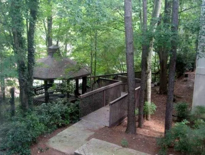 2611 Huntingdon Chase Unit 2611, Sandy Springs, Georgia 30350, 1 Bedroom Bedrooms, ,1 BathroomBathrooms,Residential,Sold,2611 Huntingdon Chase Unit 2611,5699742