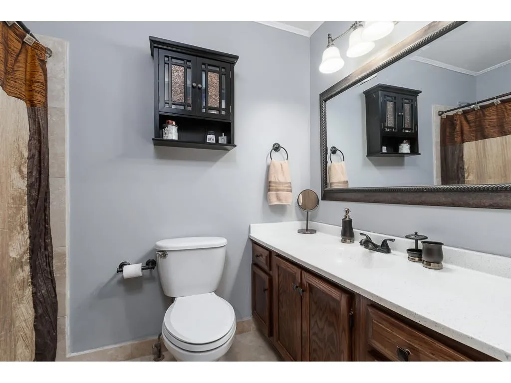 7500 Roswell Road Unit 21, Sandy Springs, Georgia 30350, 2 Bedrooms Bedrooms, ,2 BathroomsBathrooms,Residential,Sold,7500 Roswell Road Unit 21,6673043