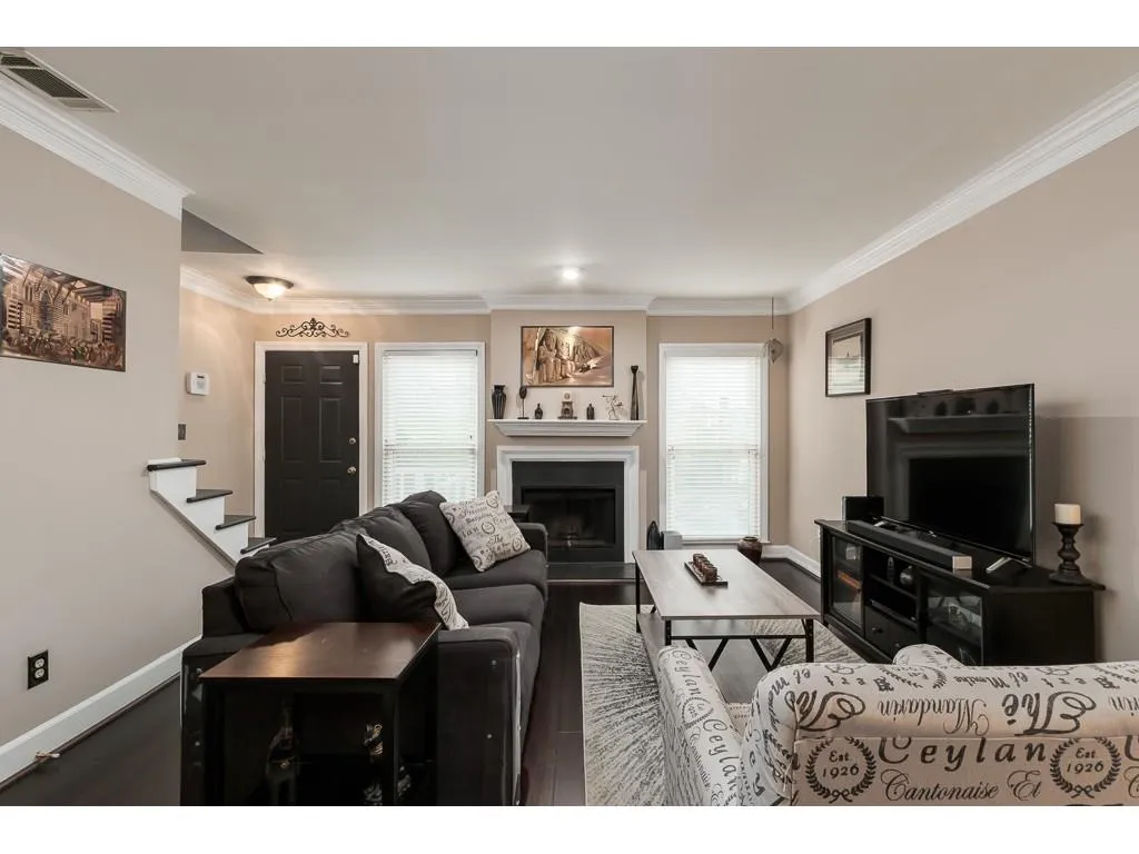 7500 Roswell Road Unit 21, Sandy Springs, Georgia 30350, 2 Bedrooms Bedrooms, ,2 BathroomsBathrooms,Residential,Sold,7500 Roswell Road Unit 21,6673043