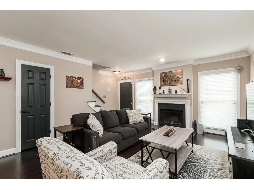 7500 Roswell Road Unit 21, Sandy Springs, Georgia 30350, 2 Bedrooms Bedrooms, ,2 BathroomsBathrooms,Residential,Sold,7500 Roswell Road Unit 21,6673043