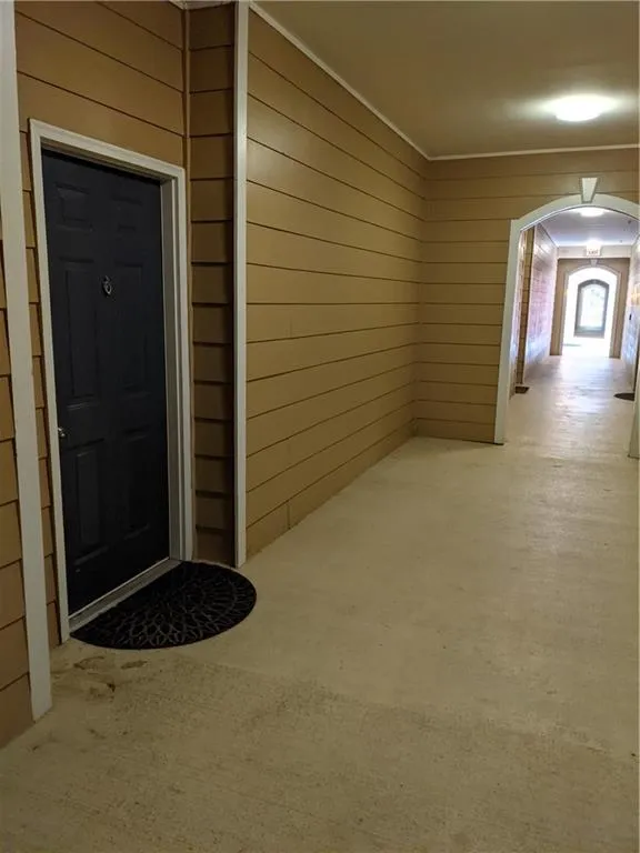 5641 Roswell Road Unit 108, Sandy Springs, Georgia 30342, 1 Bedroom Bedrooms, ,1 BathroomBathrooms,Residential,Sold,5641 Roswell Road Unit 108,6902257