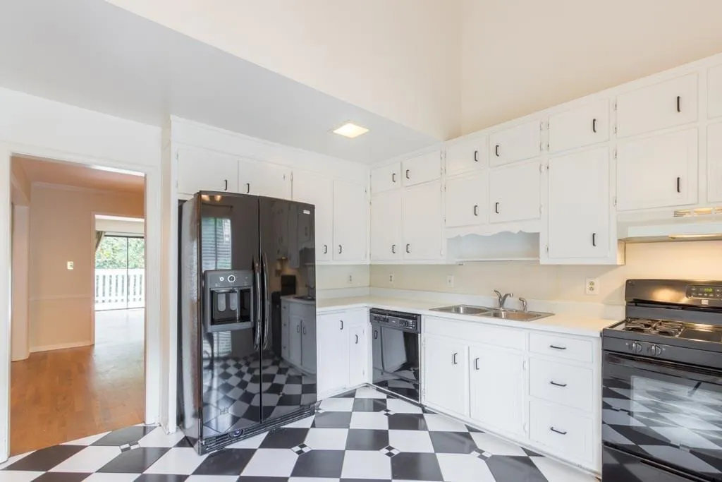 3057 Vinings Ferry Drive Se Unit 3057, Atlanta, Georgia 30339, 3 Bedrooms Bedrooms, ,2 BathroomsBathrooms,Residential,Sold,3057 Vinings Ferry Drive Se Unit 3057,5721937