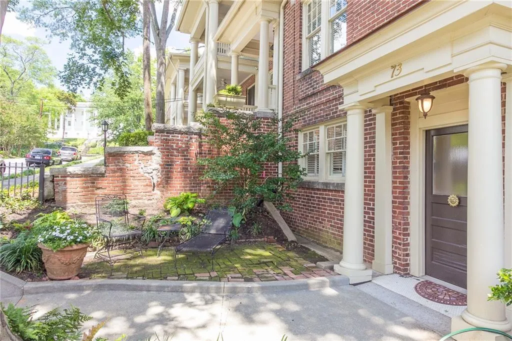 73 17th Street Ne, Atlanta, Georgia 30309, 2 Bedrooms Bedrooms, ,2 BathroomsBathrooms,Residential,Sold,73 17th Street Ne,5863910