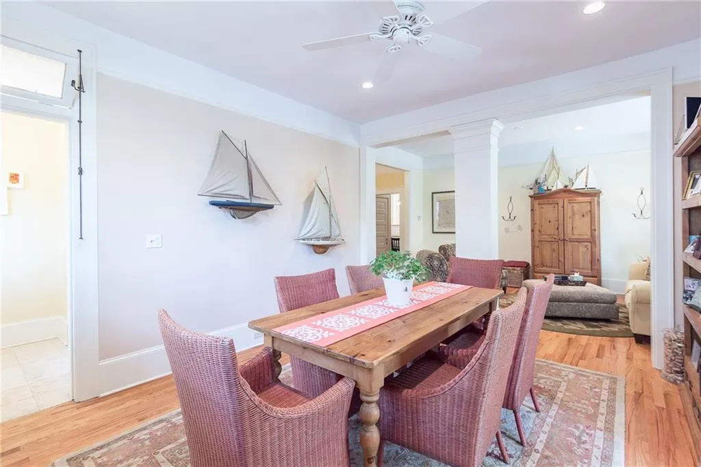 73 17th Street Ne, Atlanta, Georgia 30309, 2 Bedrooms Bedrooms, ,2 BathroomsBathrooms,Residential,Sold,73 17th Street Ne,5863910