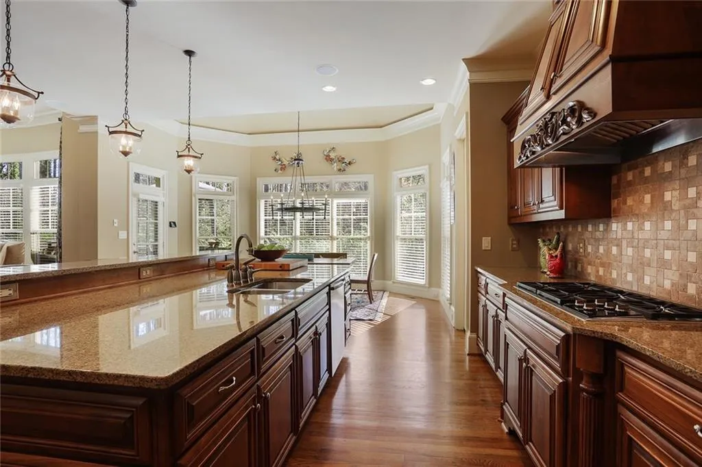 415 Mabry Place, Atlanta, Georgia 30319, 7 Bedrooms Bedrooms, ,5 BathroomsBathrooms,Residential,Sold,415 Mabry Place,6527423