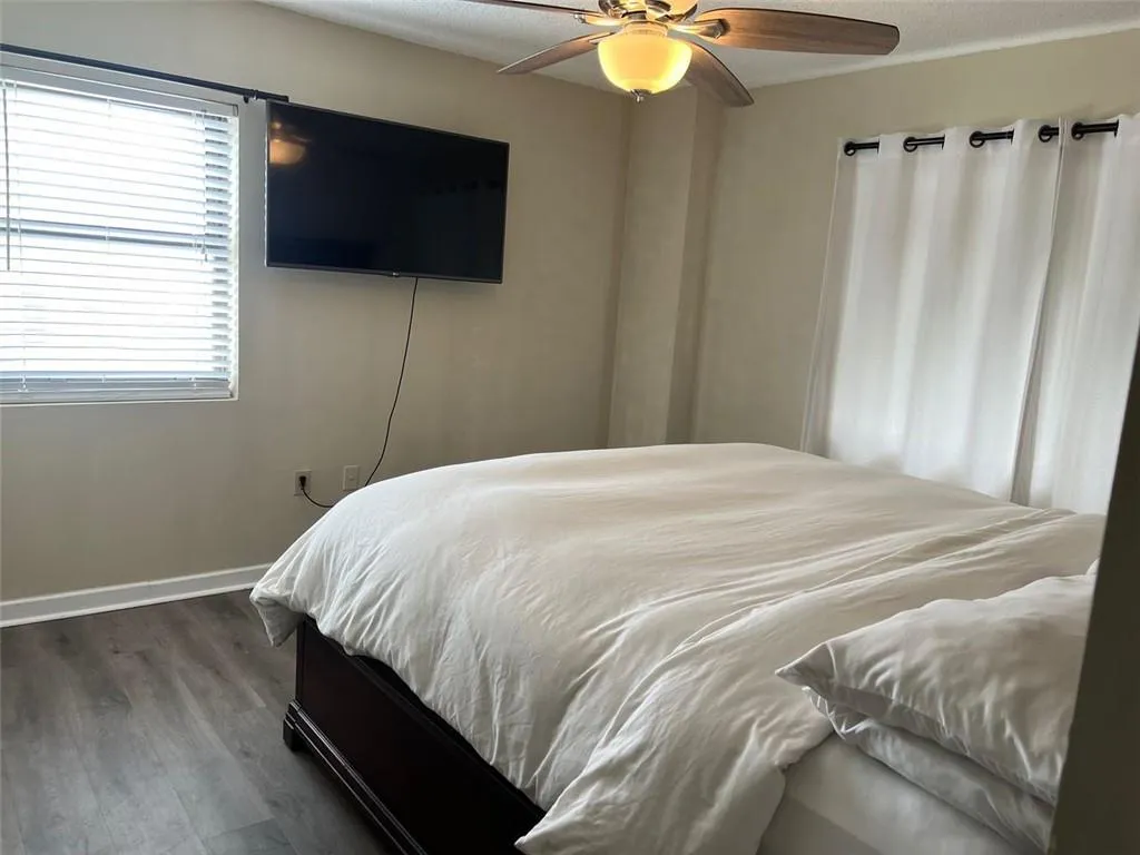 795 Hammond Drive Unit 1605, Sandy Springs, Georgia 30328, 1 Bedroom Bedrooms, ,1 BathroomBathrooms,Residential,Sold,795 Hammond Drive Unit 1605,7486249