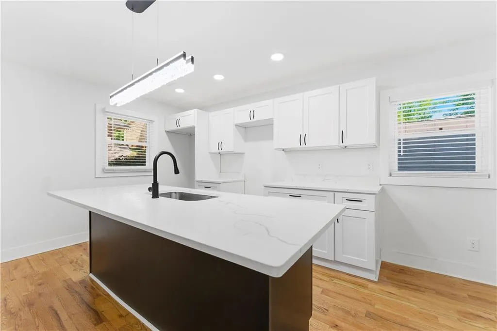 921 Hall Street, Atlanta, Georgia 30318, 0 ,Residential Income,For Sale,921 Hall Street,7762734