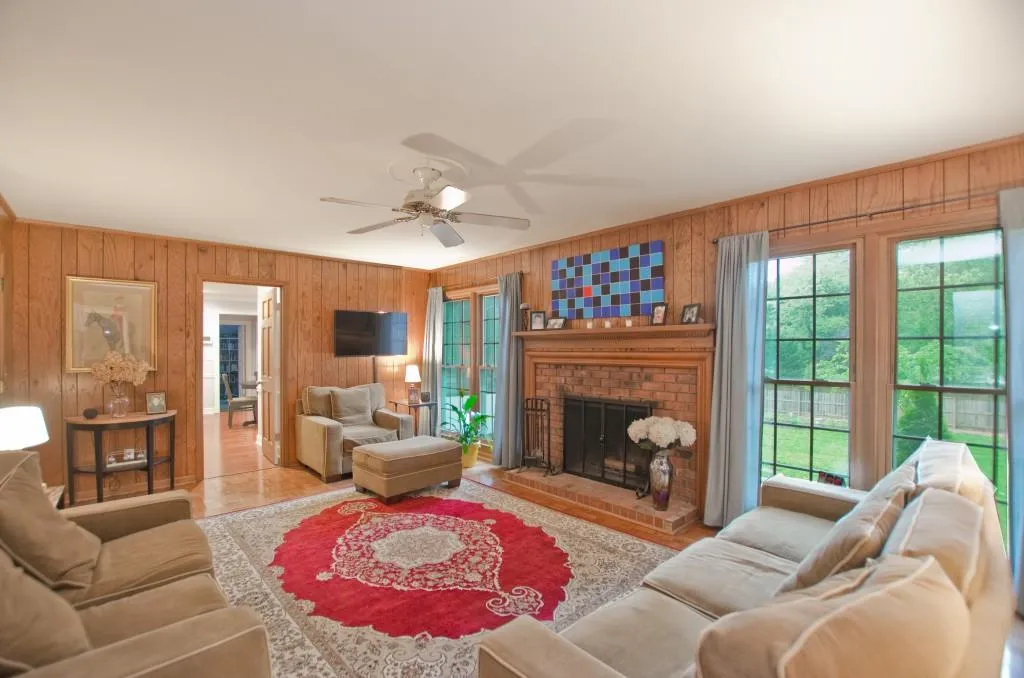 235 Stone Mill Trail, Sandy Springs, Georgia 30328, 4 Bedrooms Bedrooms, ,3 BathroomsBathrooms,Residential,Sold,235 Stone Mill Trail,7369101