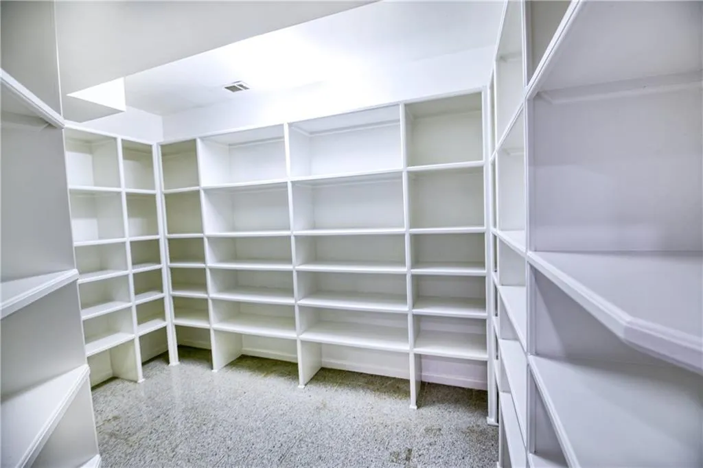 6020 Riverside Drive, Atlanta, Georgia 30328, 12 Bedrooms Bedrooms, ,13 BathroomsBathrooms,Residential,For Sale,6020 Riverside Drive,7548204
