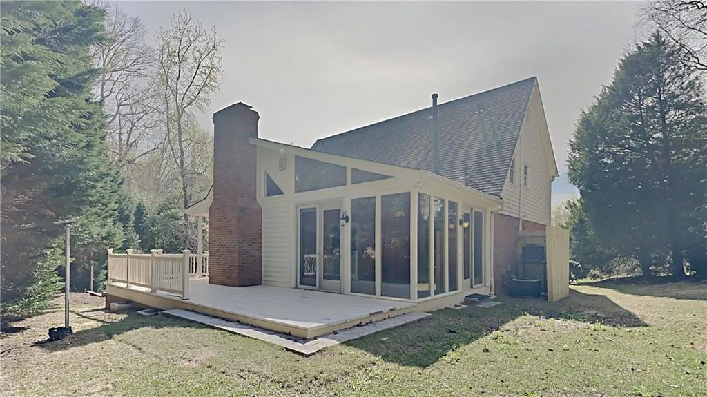 820 Mabry Road, Sandy Springs, Georgia 30328, 4 Bedrooms Bedrooms, ,4 BathroomsBathrooms,Residential,Sold,820 Mabry Road,7024669