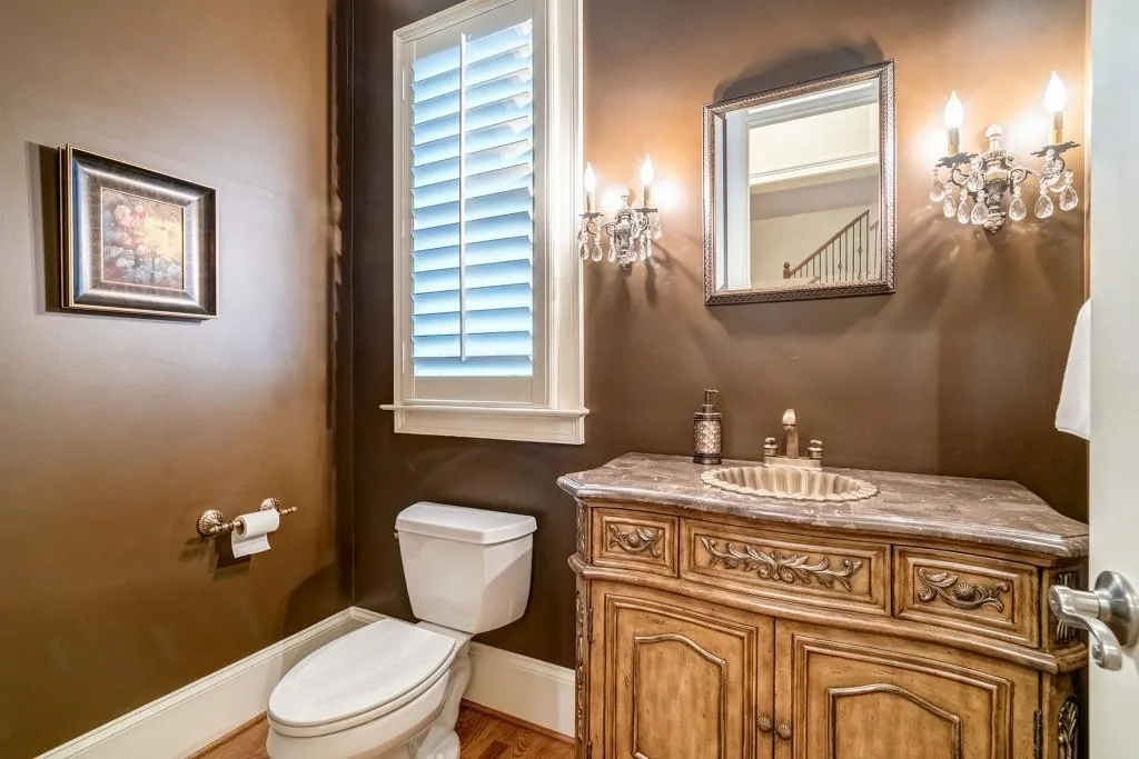 284 Forest Valley Court, Atlanta, Georgia 30342, 5 Bedrooms Bedrooms, ,5 BathroomsBathrooms,Residential,Sold,284 Forest Valley Court,6726834