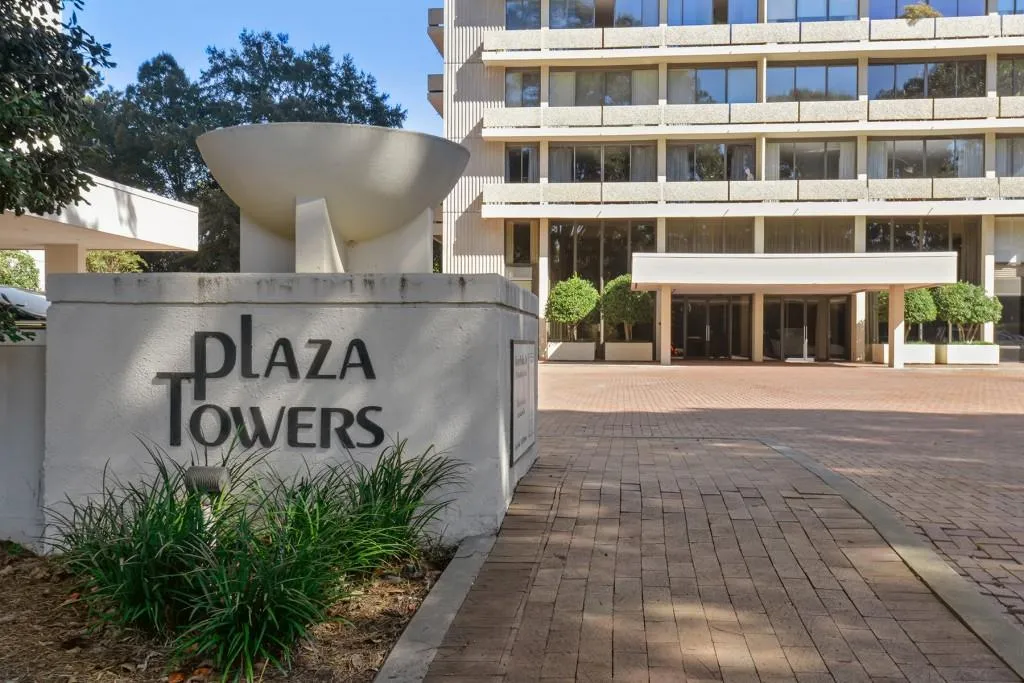 2575 Peachtree Road Ne Unit 2h, Atlanta, Georgia 30305, 2 Bedrooms Bedrooms, ,2 BathroomsBathrooms,Residential,Sold,2575 Peachtree Road Ne Unit 2h,6087700 2575 Peachtree Road Ne Unit 2h, Atlanta, Georgia 30305, 2 Bedrooms Bedrooms, ,2 BathroomsBathrooms,Residential,Sold,2575 Peachtree Road Ne Unit 2h,6087700