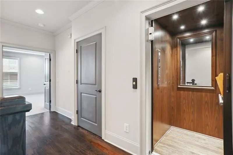 1303 Riverscall Lane Unit 69, Atlanta, Georgia 30339, 3 Bedrooms Bedrooms, ,3 BathroomsBathrooms,Residential,Sold,1303 Riverscall Lane Unit 69,7443949