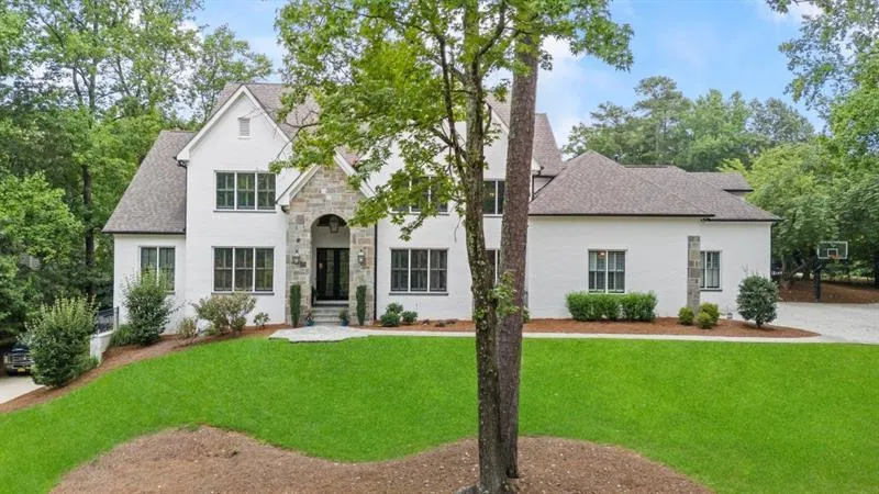 345 Kelson Drive, Atlanta, Georgia 30327, 5 Bedrooms Bedrooms, ,6 BathroomsBathrooms,Residential,Sold,345 Kelson Drive,7461837