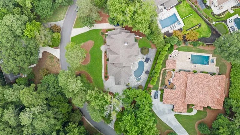 345 Kelson Drive, Atlanta, Georgia 30327, 5 Bedrooms Bedrooms, ,6 BathroomsBathrooms,Residential,Sold,345 Kelson Drive,7461837