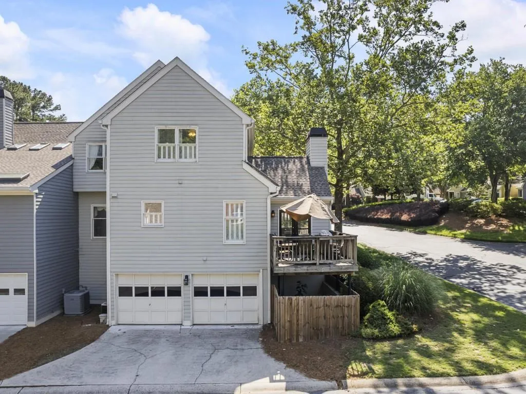24 Vernon Glen Court, Atlanta, Georgia 30338, 3 Bedrooms Bedrooms, ,2 BathroomsBathrooms,Residential,Sold,24 Vernon Glen Court,7071335