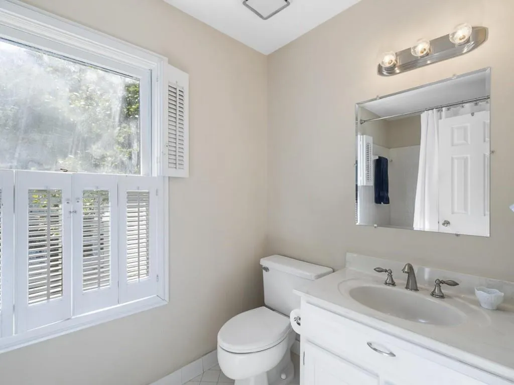 24 Vernon Glen Court, Atlanta, Georgia 30338, 3 Bedrooms Bedrooms, ,2 BathroomsBathrooms,Residential,Sold,24 Vernon Glen Court,7071335