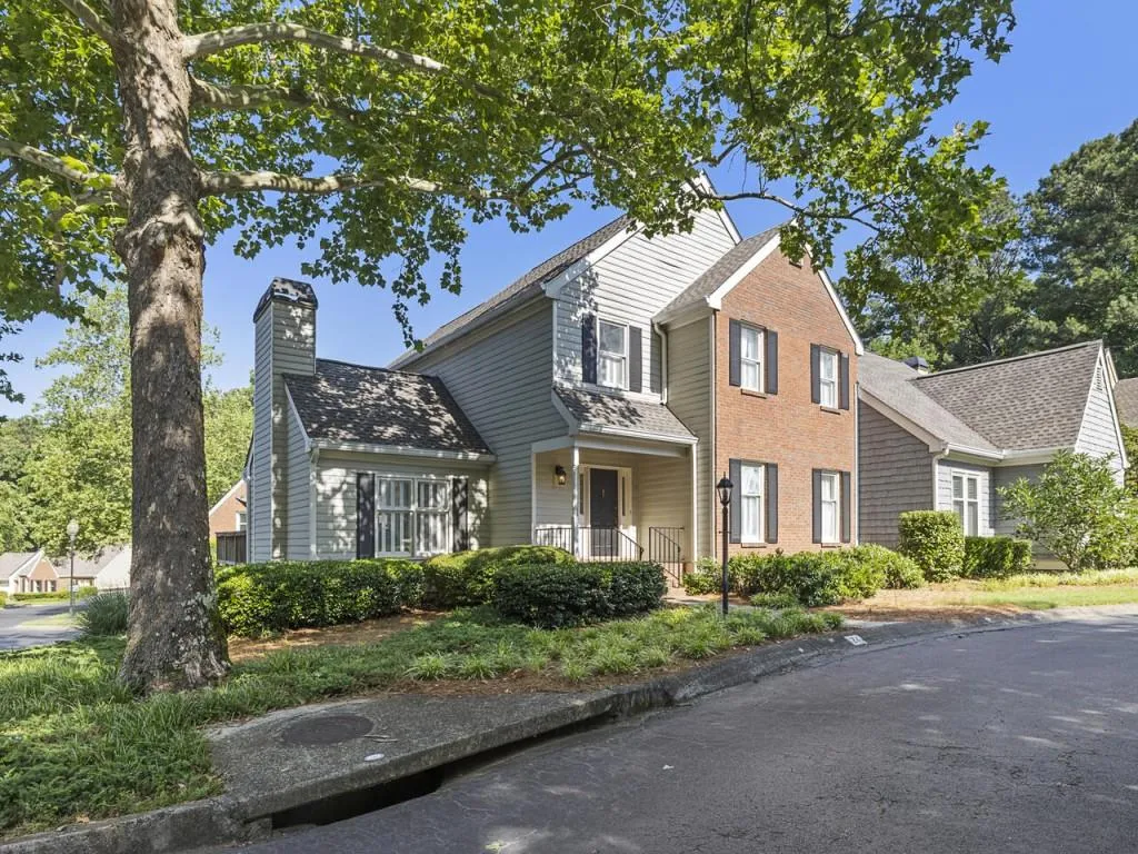24 Vernon Glen Court, Atlanta, Georgia 30338, 3 Bedrooms Bedrooms, ,2 BathroomsBathrooms,Residential,Sold,24 Vernon Glen Court,7071335
