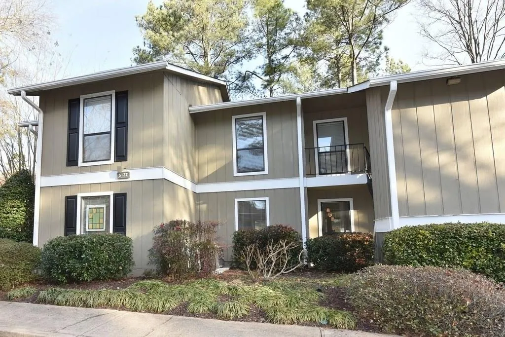 5137 Roswell Road Unit 1, Sandy Springs, Georgia 30342, 2 Bedrooms Bedrooms, ,2 BathroomsBathrooms,Residential,Sold,5137 Roswell Road Unit 1,5962914