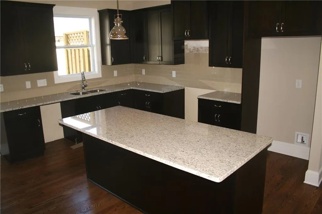 2140 Shale Lane Nw Unit 261, Atlanta, Georgia 30318, 3 Bedrooms Bedrooms, ,3 BathroomsBathrooms,Residential,Sold,2140 Shale Lane Nw Unit 261,5537377