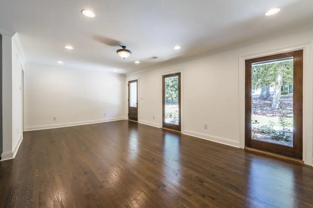 80 Lake Forrest Lane Ne, Atlanta, Georgia 30342, 3 Bedrooms Bedrooms, ,2 BathroomsBathrooms,Residential,Sold,80 Lake Forrest Lane Ne,5673361