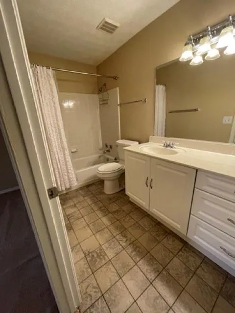 404 Gettysburg Place, Atlanta, Georgia 30350, 2 Bedrooms Bedrooms, ,2 BathroomsBathrooms,Residential,Sold,404 Gettysburg Place,7177545