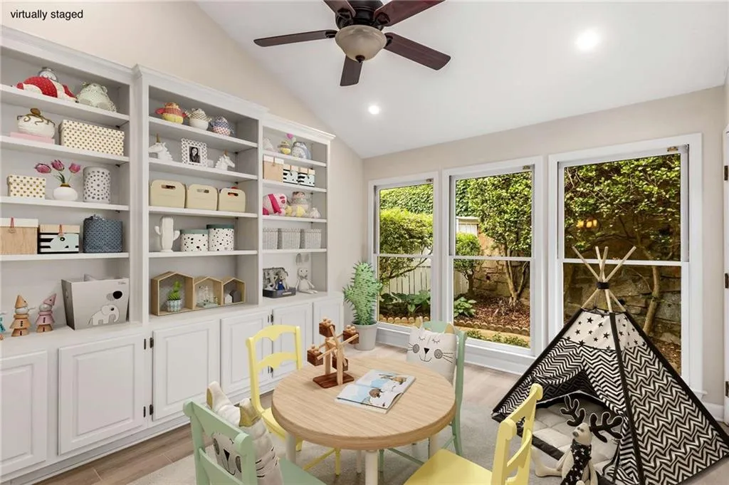 12 Waterford Court, Atlanta, Georgia 30328, 2 Bedrooms Bedrooms, ,2 BathroomsBathrooms,Residential,Sold,12 Waterford Court,7403733