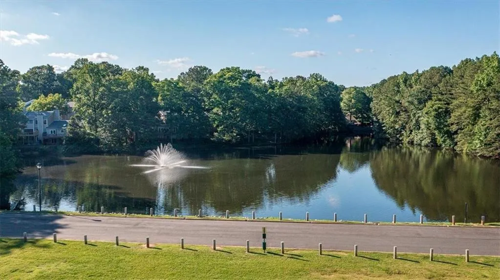 12 Waterford Court, Atlanta, Georgia 30328, 2 Bedrooms Bedrooms, ,2 BathroomsBathrooms,Residential,Sold,12 Waterford Court,7403733