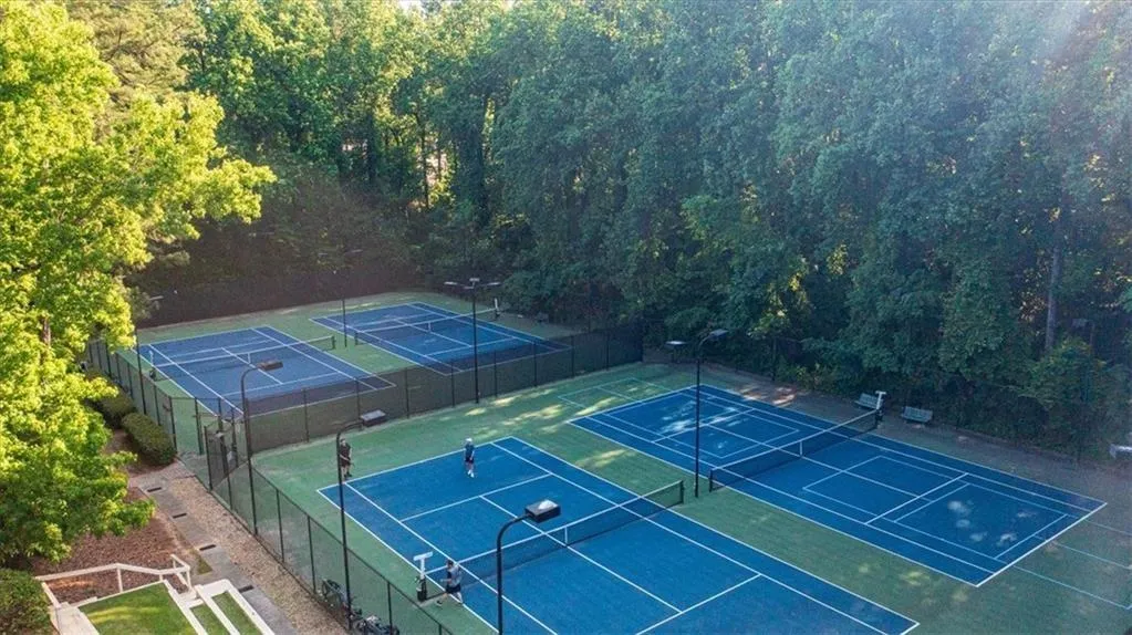 12 Waterford Court, Atlanta, Georgia 30328, 2 Bedrooms Bedrooms, ,2 BathroomsBathrooms,Residential,Sold,12 Waterford Court,7403733