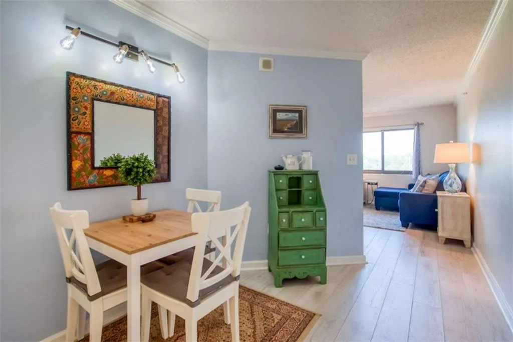 795 Hammond Unit 811, Sandy Springs, Georgia 30328, 1 Bedroom Bedrooms, ,1 BathroomBathrooms,Residential,Sold,795 Hammond Unit 811,6936190