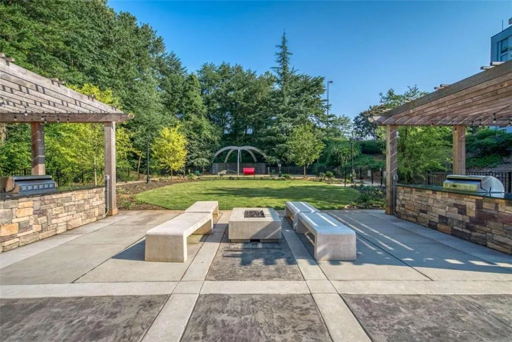 795 Hammond Unit 811, Sandy Springs, Georgia 30328, 1 Bedroom Bedrooms, ,1 BathroomBathrooms,Residential,Sold,795 Hammond Unit 811,6936190