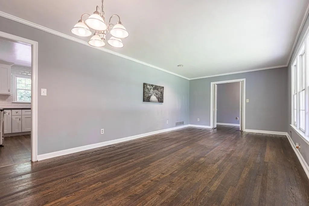 2383 Northside Parkway Nw, Atlanta, Georgia 30327, 3 Bedrooms Bedrooms, ,2 BathroomsBathrooms,Residential,Sold,2383 Northside Parkway Nw,7073870