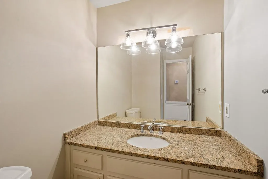 7501 Auden Trail, Sandy Springs, Georgia 30350, 4 Bedrooms Bedrooms, ,3 BathroomsBathrooms,Residential,Sold,7501 Auden Trail,6668342