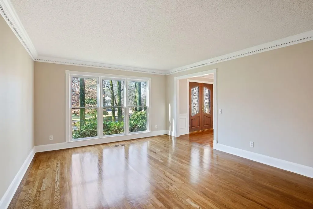 7501 Auden Trail, Sandy Springs, Georgia 30350, 4 Bedrooms Bedrooms, ,3 BathroomsBathrooms,Residential,Sold,7501 Auden Trail,6668342