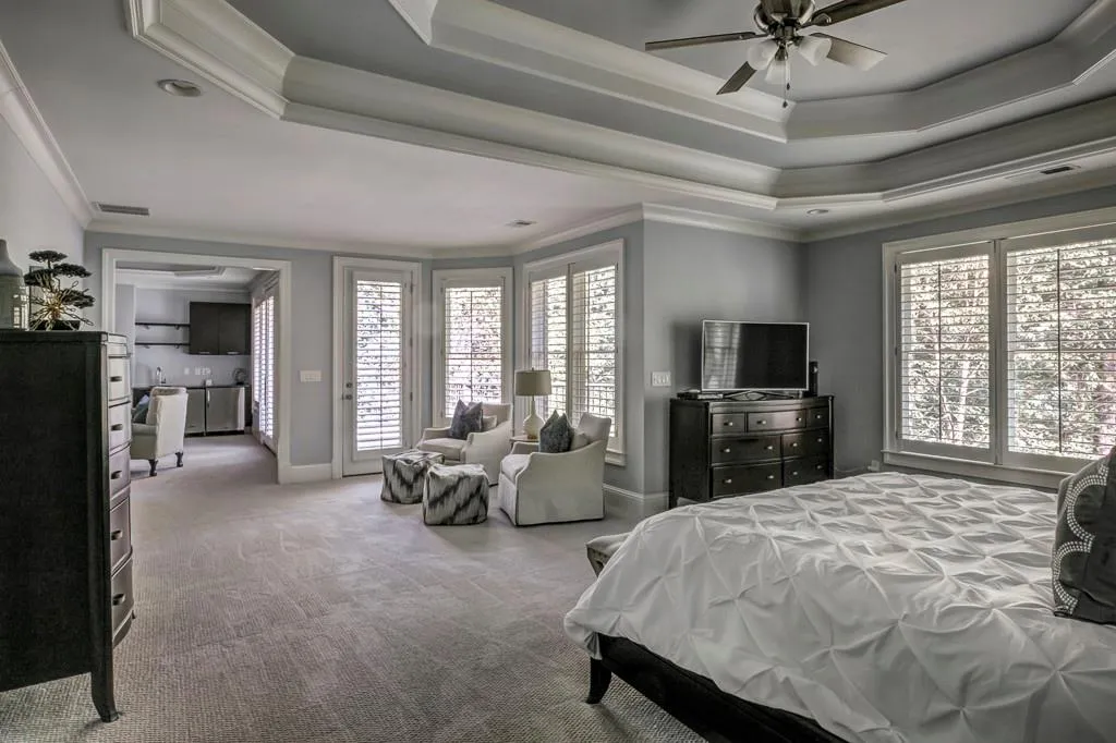 4869 Lake Forrest Drive, Sandy Springs, Georgia 30342, 5 Bedrooms Bedrooms, ,4 BathroomsBathrooms,Residential,Sold,4869 Lake Forrest Drive,6804547