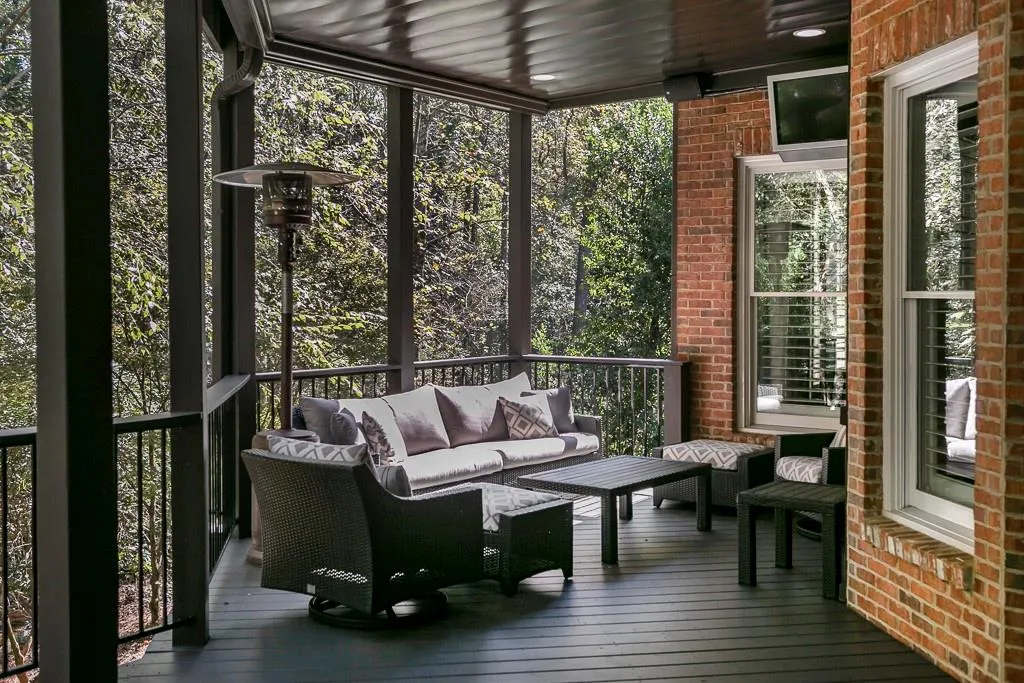 4869 Lake Forrest Drive, Sandy Springs, Georgia 30342, 5 Bedrooms Bedrooms, ,4 BathroomsBathrooms,Residential,Sold,4869 Lake Forrest Drive,6804547