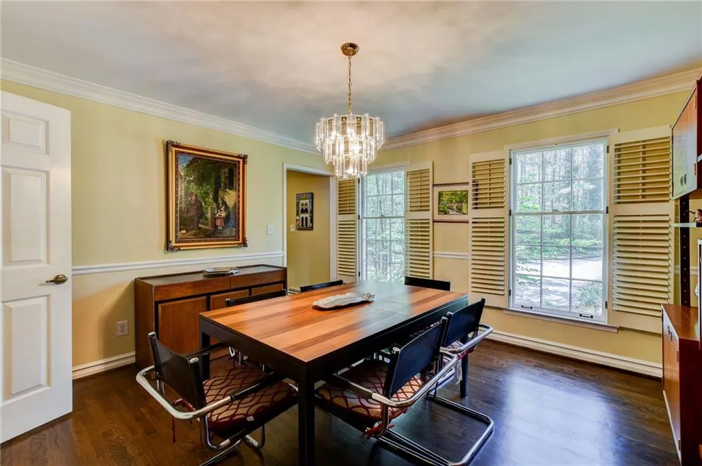 325 Balboa Court, Sandy Springs, Georgia 30342, 5 Bedrooms Bedrooms, ,4 BathroomsBathrooms,Residential,Sold,325 Balboa Court,6864151 325 Balboa Court, Sandy Springs, Georgia 30342, 5 Bedrooms Bedrooms, ,4 BathroomsBathrooms,Residential,Sold,325 Balboa Court,6864151