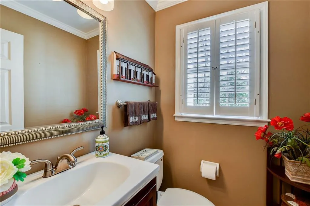 325 Balboa Court, Sandy Springs, Georgia 30342, 5 Bedrooms Bedrooms, ,4 BathroomsBathrooms,Residential,Sold,325 Balboa Court,6864151 325 Balboa Court, Sandy Springs, Georgia 30342, 5 Bedrooms Bedrooms, ,4 BathroomsBathrooms,Residential,Sold,325 Balboa Court,6864151