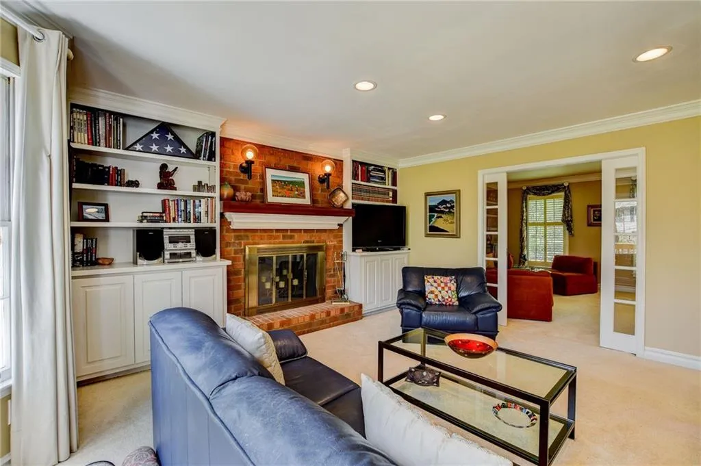 325 Balboa Court, Sandy Springs, Georgia 30342, 5 Bedrooms Bedrooms, ,4 BathroomsBathrooms,Residential,Sold,325 Balboa Court,6864151 325 Balboa Court, Sandy Springs, Georgia 30342, 5 Bedrooms Bedrooms, ,4 BathroomsBathrooms,Residential,Sold,325 Balboa Court,6864151