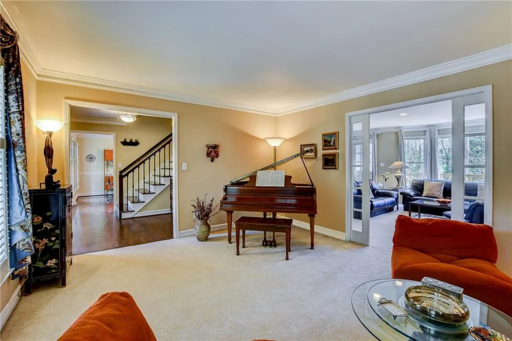 325 Balboa Court, Sandy Springs, Georgia 30342, 5 Bedrooms Bedrooms, ,4 BathroomsBathrooms,Residential,Sold,325 Balboa Court,6864151 325 Balboa Court, Sandy Springs, Georgia 30342, 5 Bedrooms Bedrooms, ,4 BathroomsBathrooms,Residential,Sold,325 Balboa Court,6864151