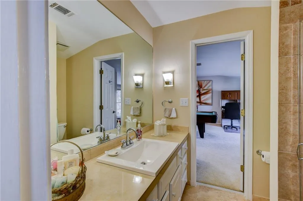 325 Balboa Court, Sandy Springs, Georgia 30342, 5 Bedrooms Bedrooms, ,4 BathroomsBathrooms,Residential,Sold,325 Balboa Court,6864151 325 Balboa Court, Sandy Springs, Georgia 30342, 5 Bedrooms Bedrooms, ,4 BathroomsBathrooms,Residential,Sold,325 Balboa Court,6864151