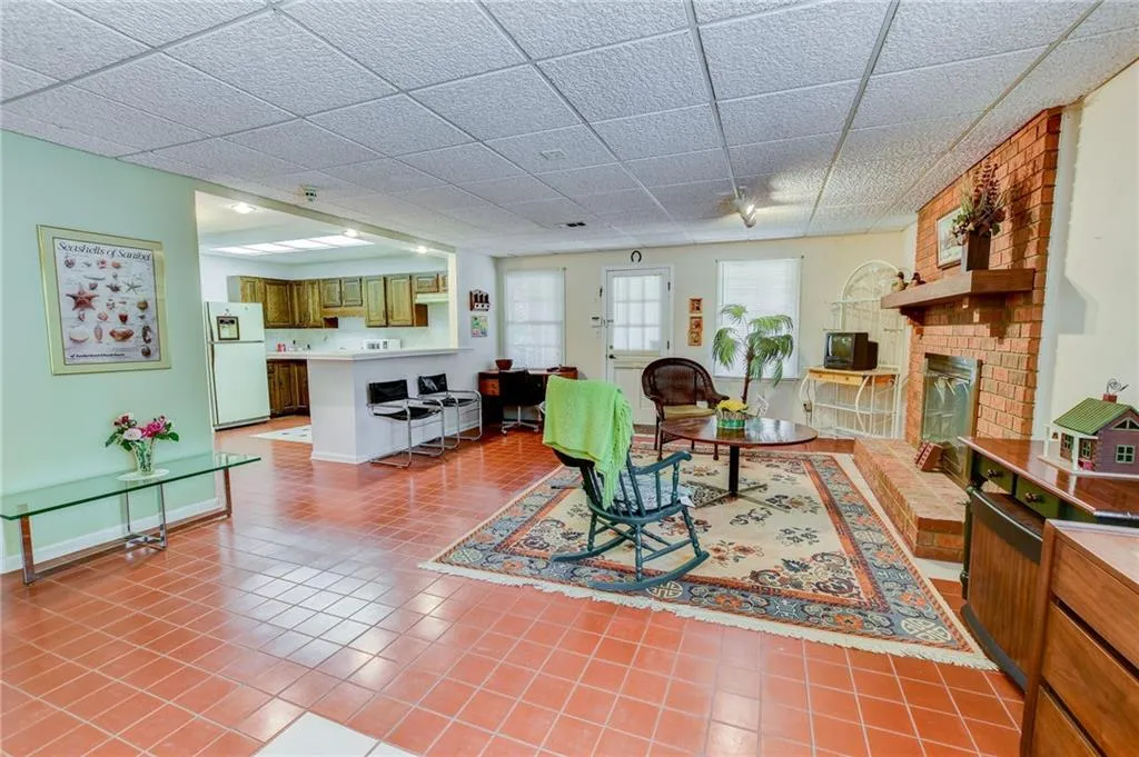 325 Balboa Court, Sandy Springs, Georgia 30342, 5 Bedrooms Bedrooms, ,4 BathroomsBathrooms,Residential,Sold,325 Balboa Court,6864151 325 Balboa Court, Sandy Springs, Georgia 30342, 5 Bedrooms Bedrooms, ,4 BathroomsBathrooms,Residential,Sold,325 Balboa Court,6864151