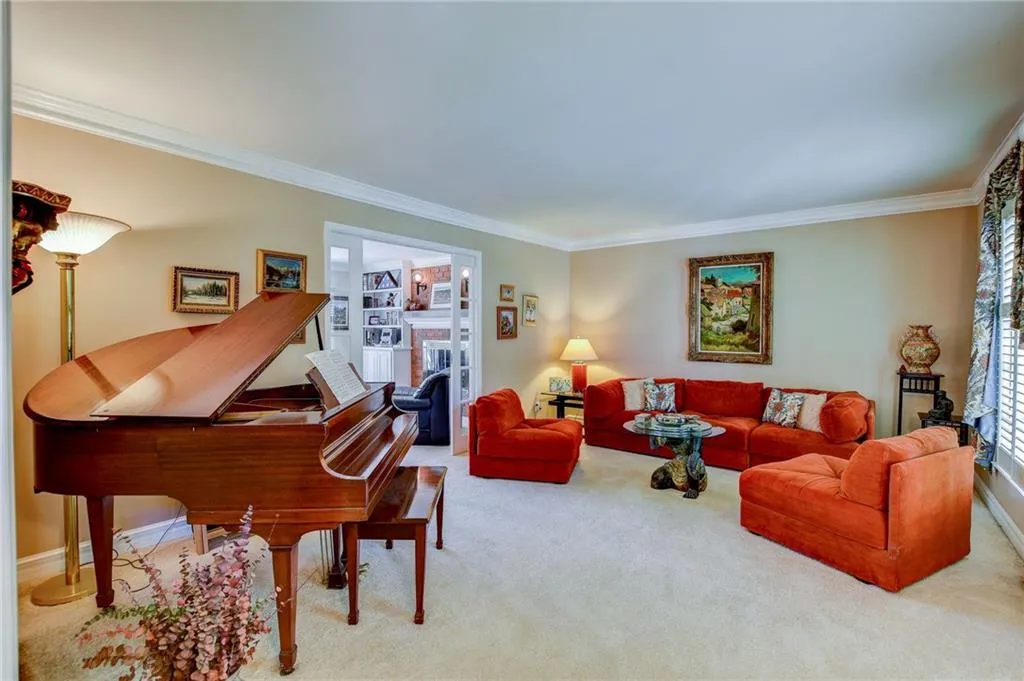 325 Balboa Court, Sandy Springs, Georgia 30342, 5 Bedrooms Bedrooms, ,4 BathroomsBathrooms,Residential,Sold,325 Balboa Court,6864151 325 Balboa Court, Sandy Springs, Georgia 30342, 5 Bedrooms Bedrooms, ,4 BathroomsBathrooms,Residential,Sold,325 Balboa Court,6864151