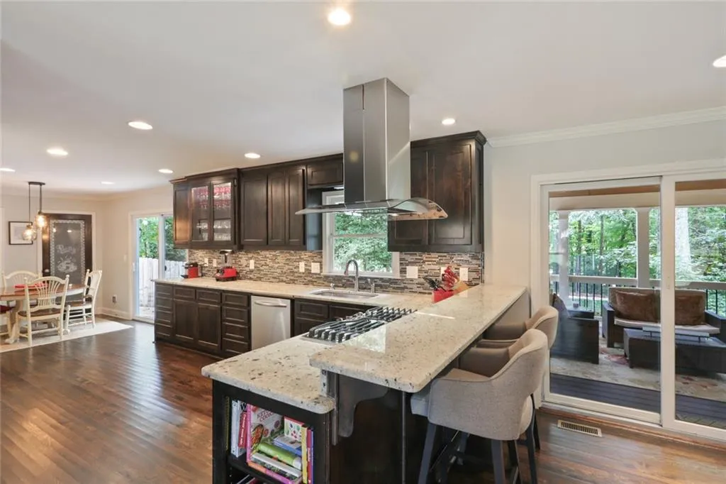 591 Dalrymple Road, Atlanta, Georgia 30328, 5 Bedrooms Bedrooms, ,3 BathroomsBathrooms,Residential,Sold,591 Dalrymple Road,6608271