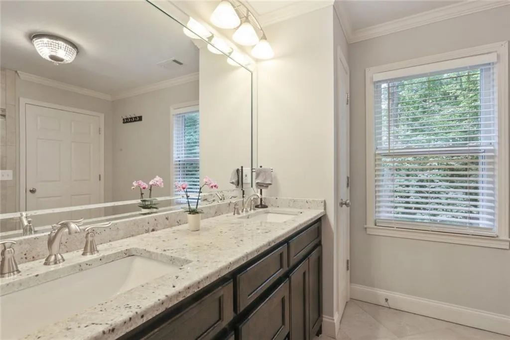 591 Dalrymple Road, Atlanta, Georgia 30328, 5 Bedrooms Bedrooms, ,3 BathroomsBathrooms,Residential,Sold,591 Dalrymple Road,6608271